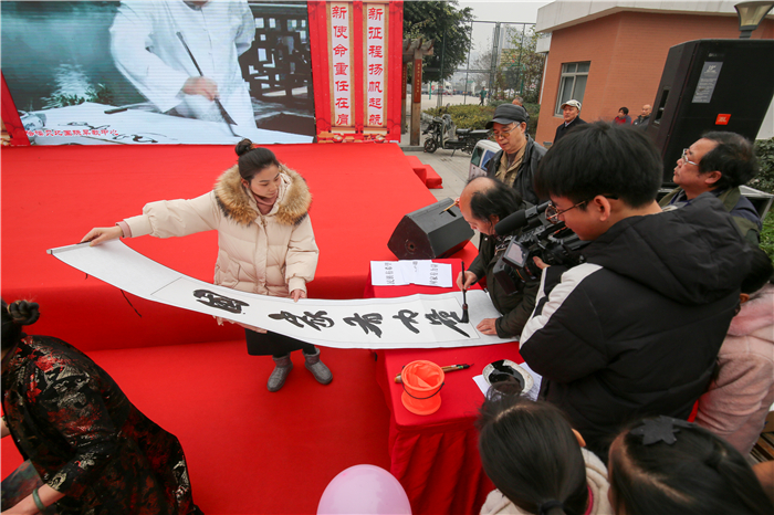 区纪委 金永莉 祝福国家有力量.jpg